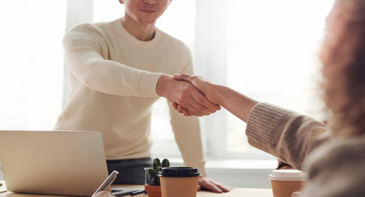 La fidelización de clientes explicada en un artículo